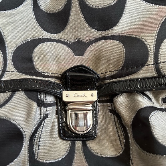 Coach purse backpack authentic - Picture 3 of 14